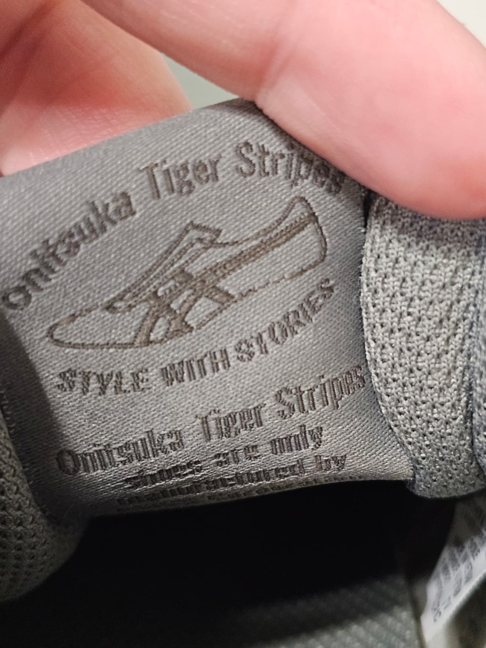 Classic Onitsuka Tiger 81 - Picture 7 of 7